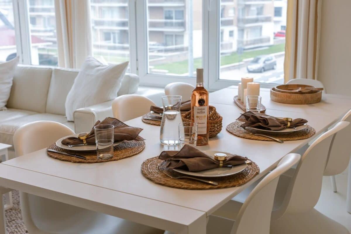 Huswell - Idyllic Family Apartment Near The Beach De Haan Dış mekan fotoğraf